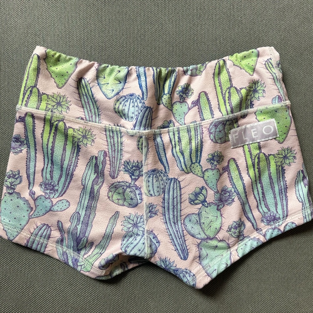 Fleo original pink cactus size S